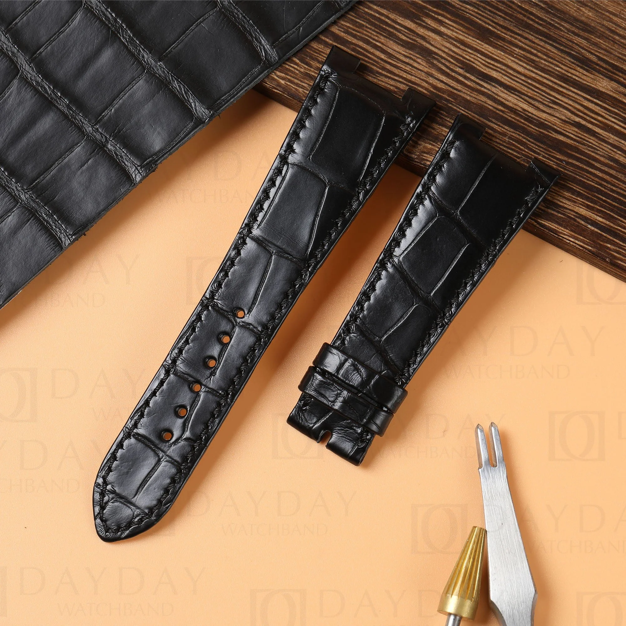 Patek Philippe Leather Strap Price Guide: Costs for Alligator and Crocodile Straps