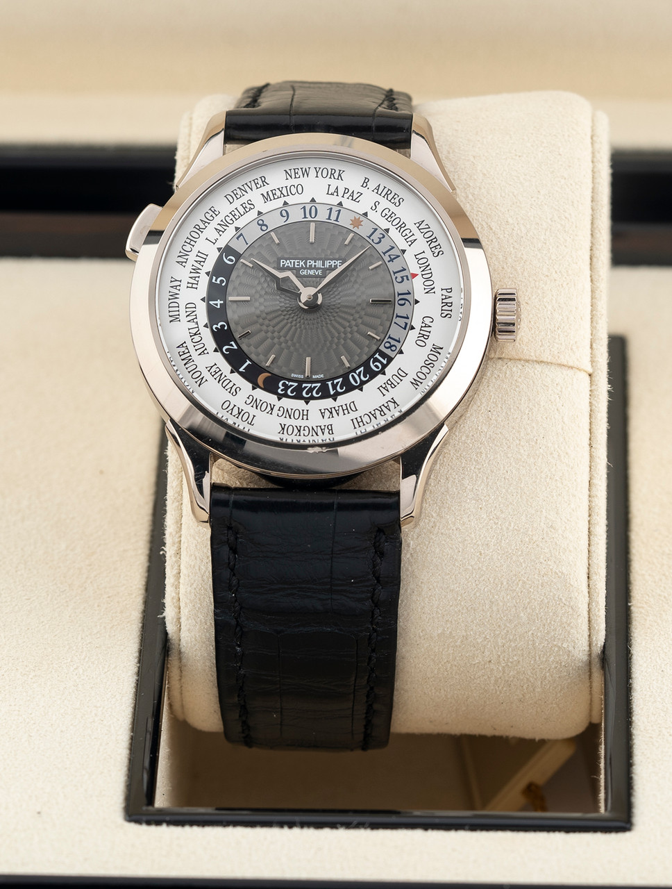 Patek Philippe 5230: A Timeless Luxury Watch with World Time Function