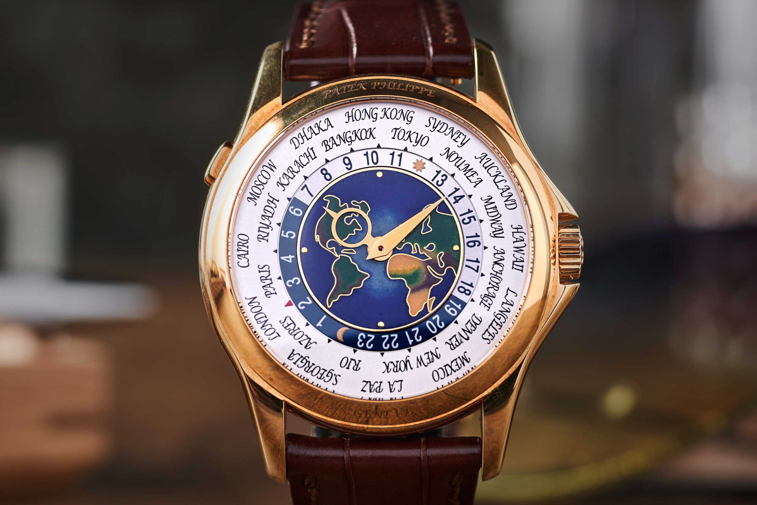 Patek Philippe World Timer Watch: A Perfect Blend of Elegance and Practicality