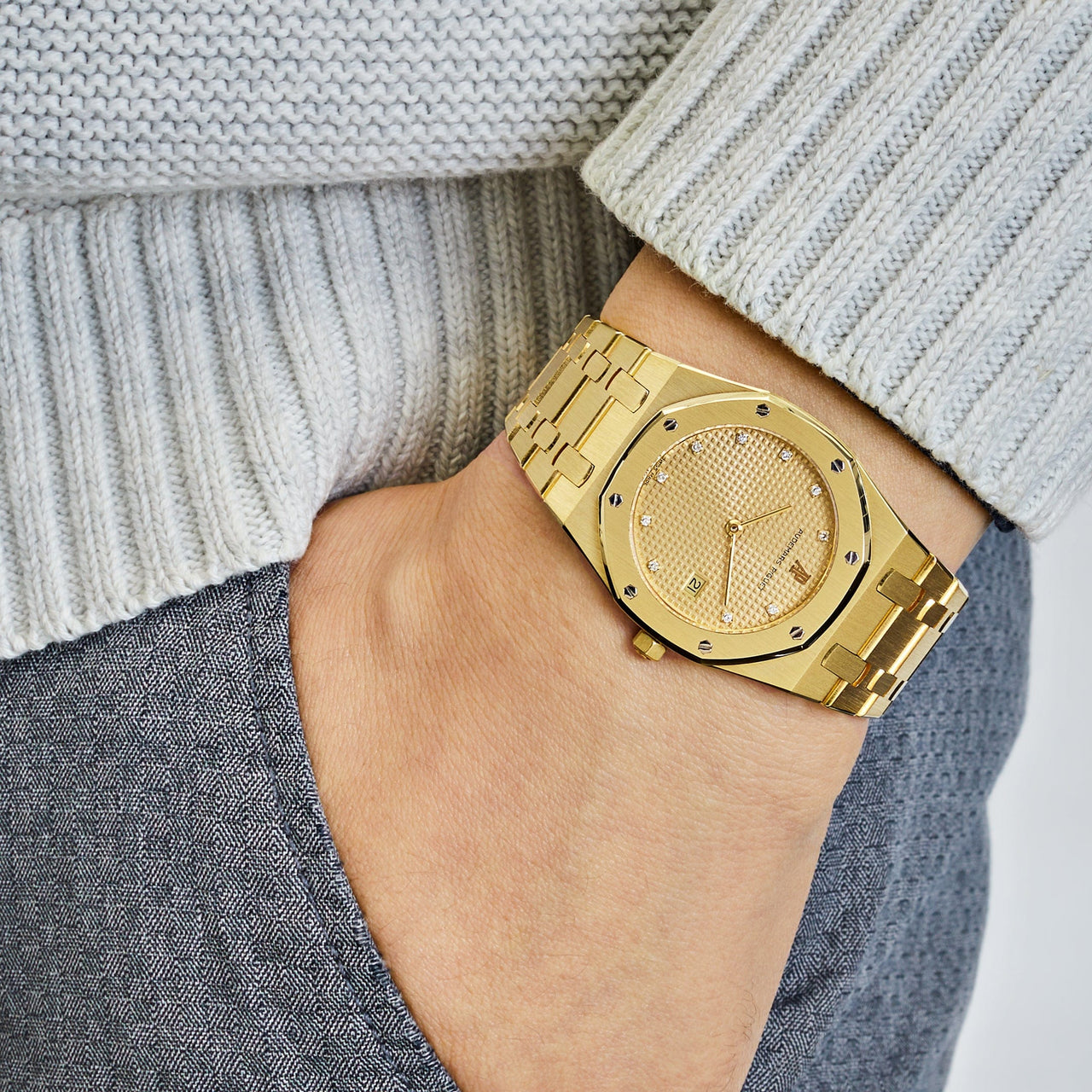 Audemars Piguet Yellow Gold Royal Oak: A Timeless Luxury Watch