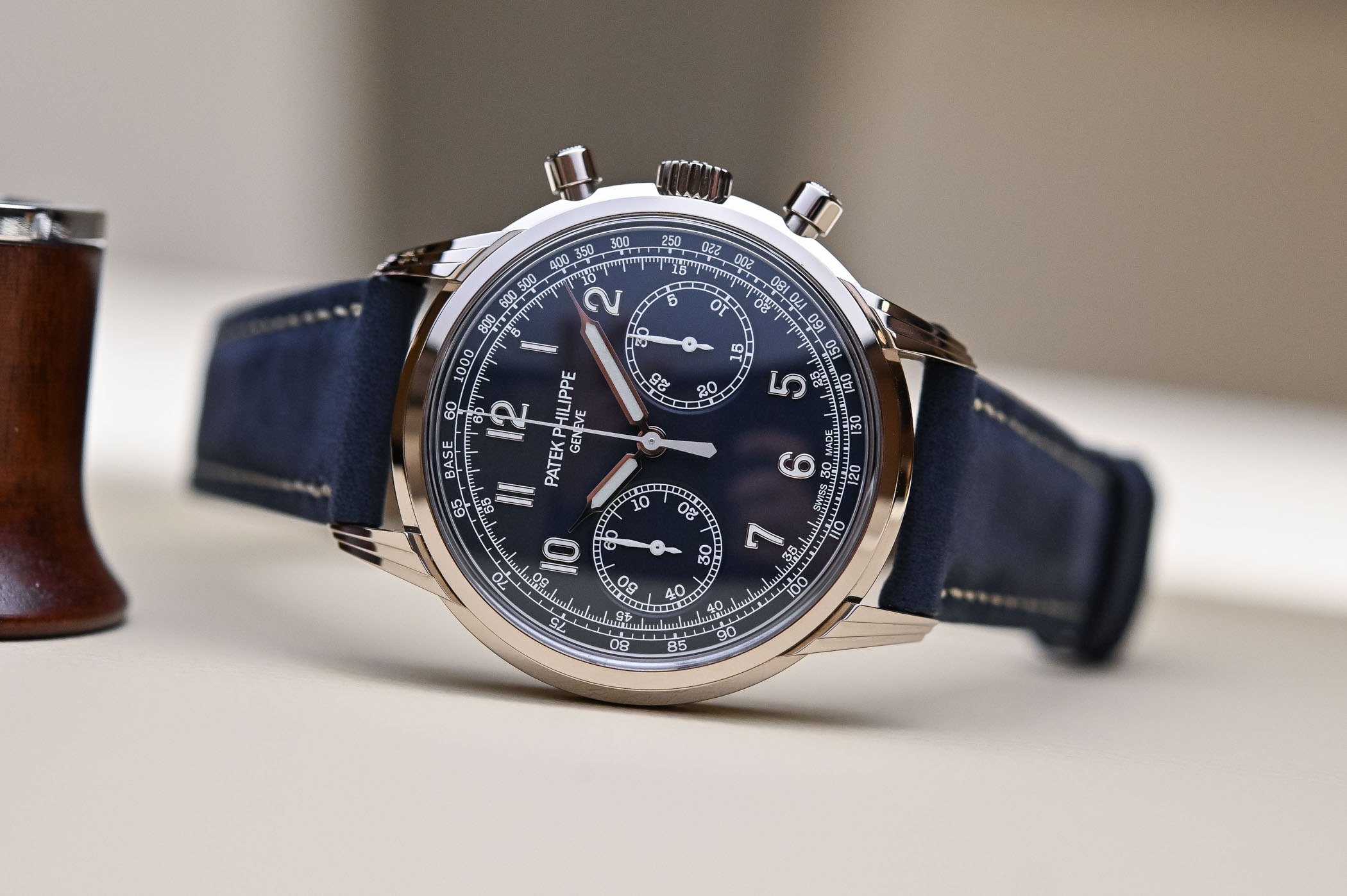 Patek Philippe 5172G Review: Unveiling the Iconic Manual Winding Timepiece