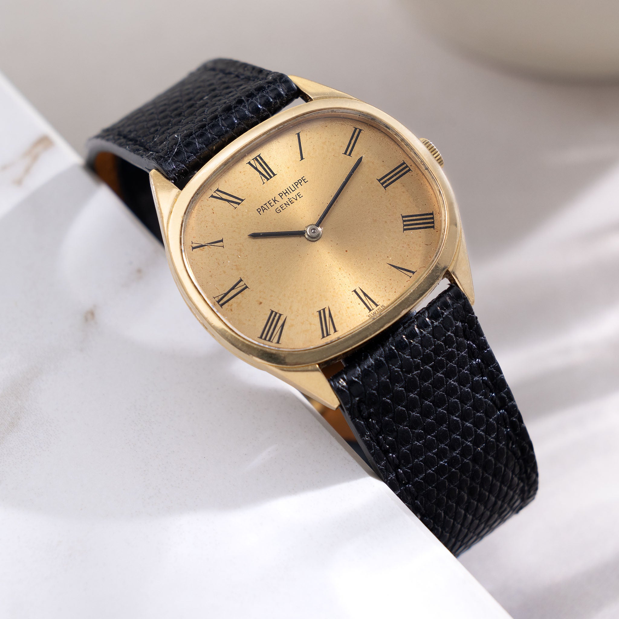 Discover the Elegance of Patek Philippe Yellow Gold Timepieces