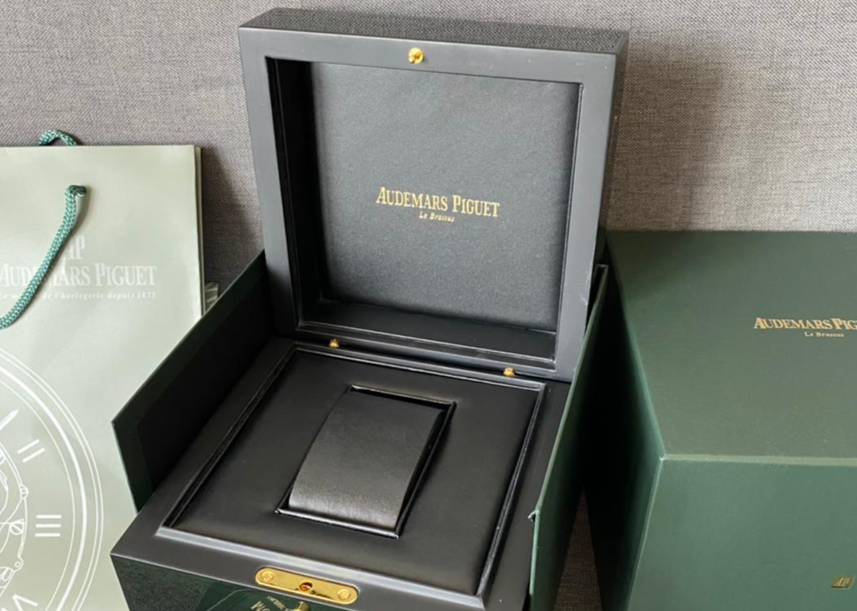 Audemars Piguet Royal Oak Watch Box: The Ultimate Luxury Accessory