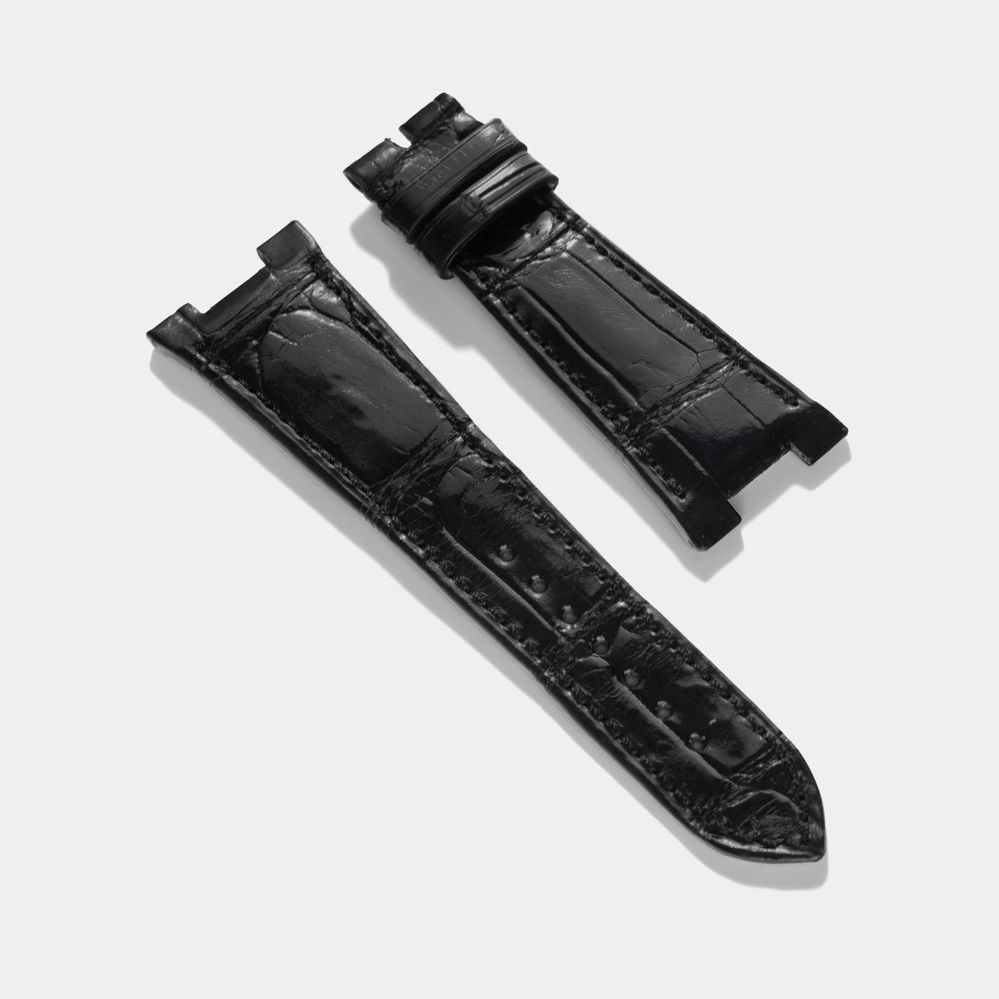 Explore Patek Philippe Leather Watch Straps: Premium Alligator & Calf Leather Options