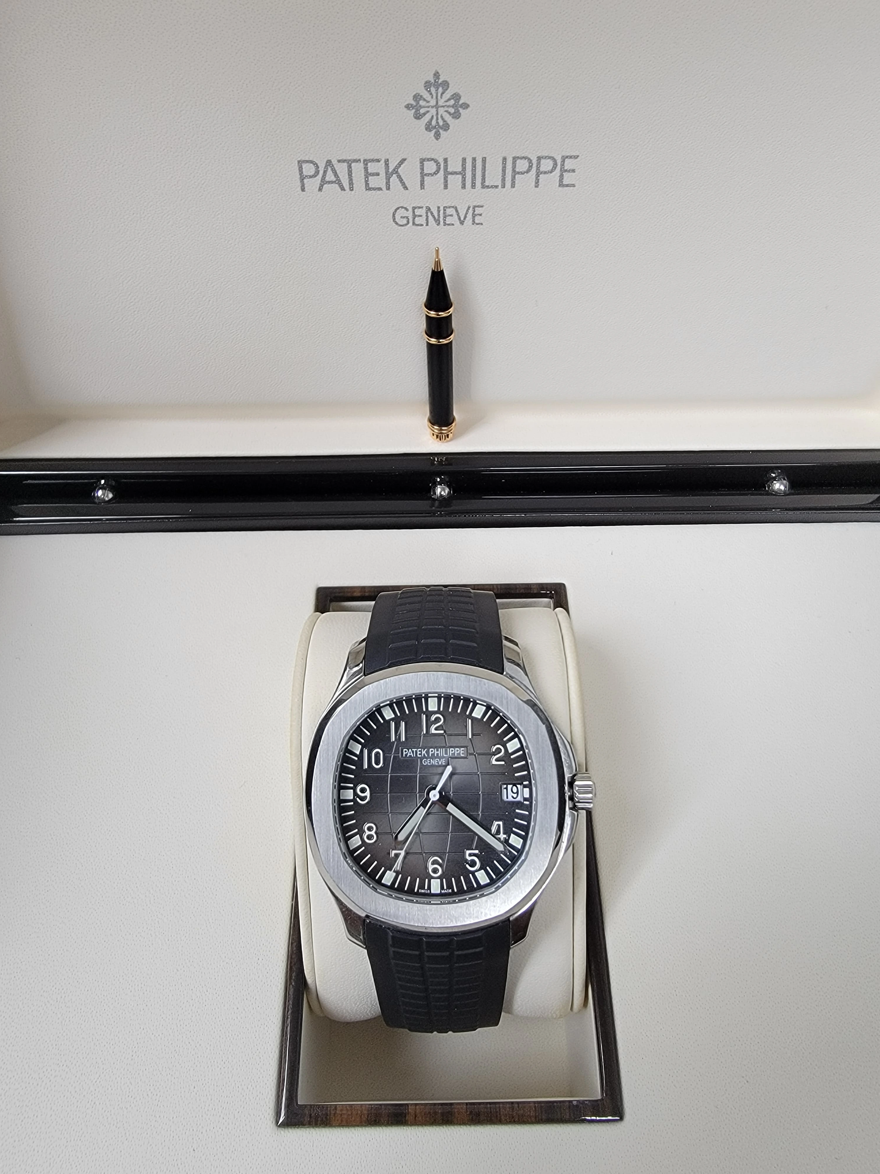 Looking to Sell Your Patek Philippe Watch? We Offer High-Value Appraisals & Fast Payment