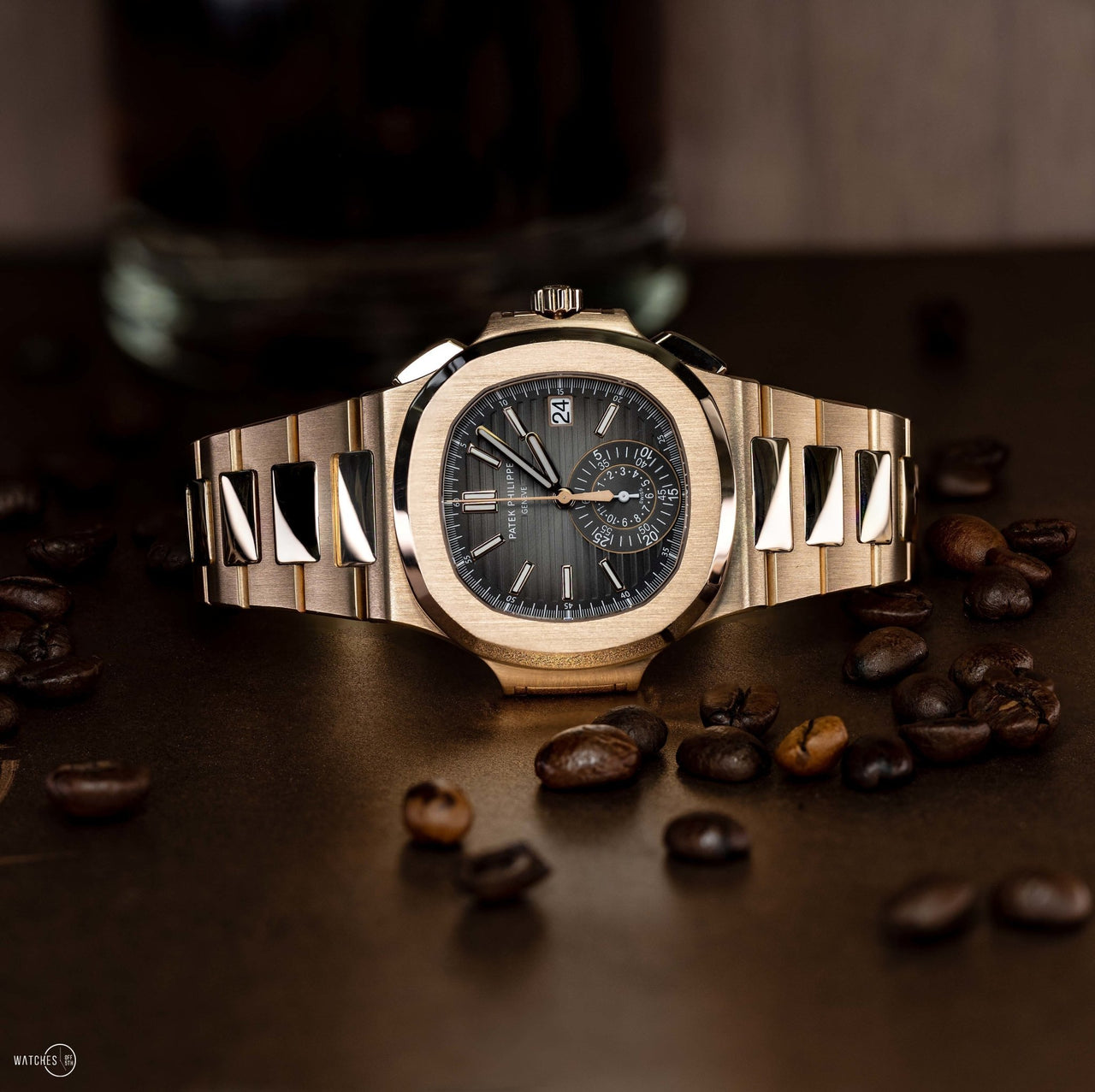 Patek Philippe Nautilus Rose Gold: A Timeless Luxury Watch for Collectors