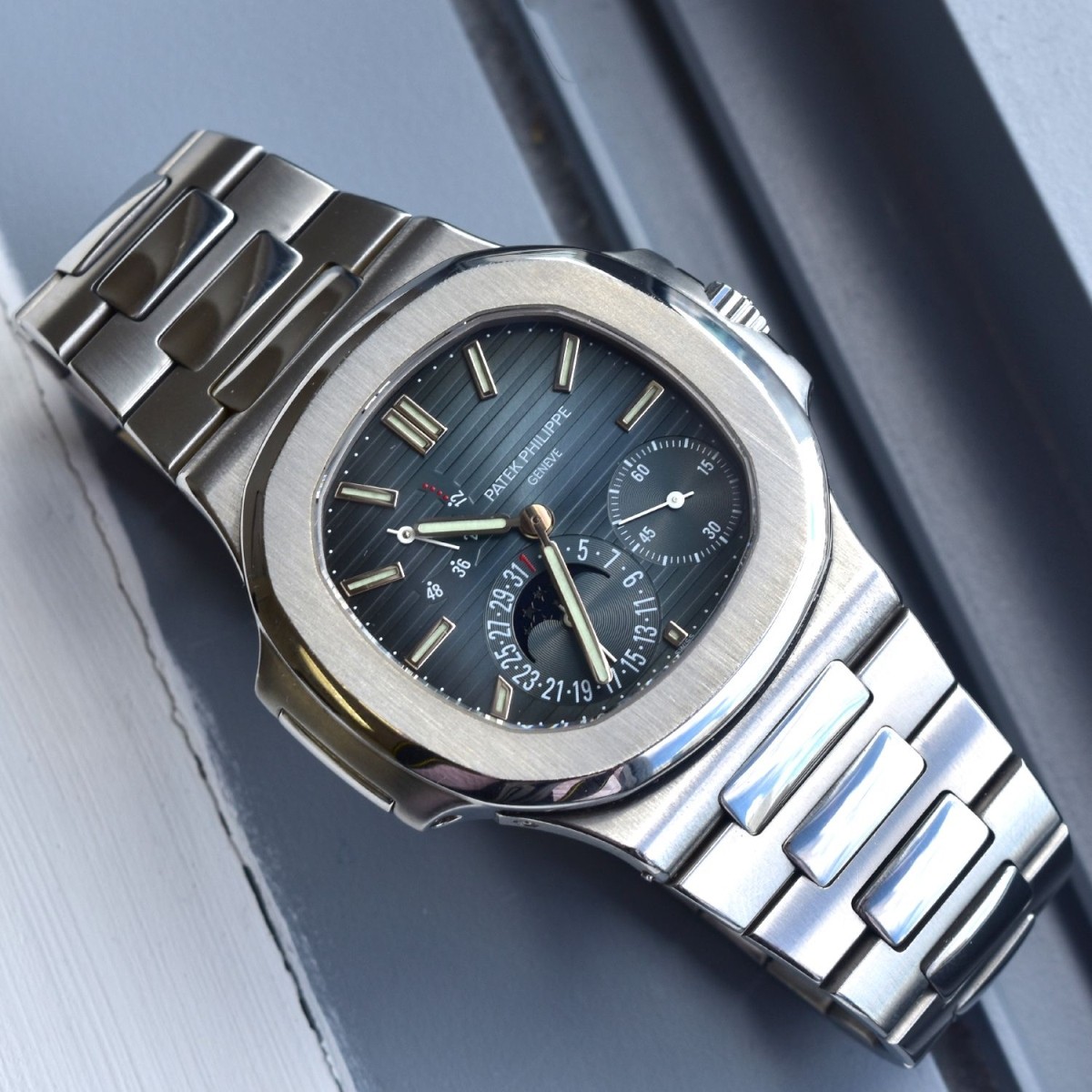 Where to Find the Cheapest Patek Philippe Nautilus Watches Online