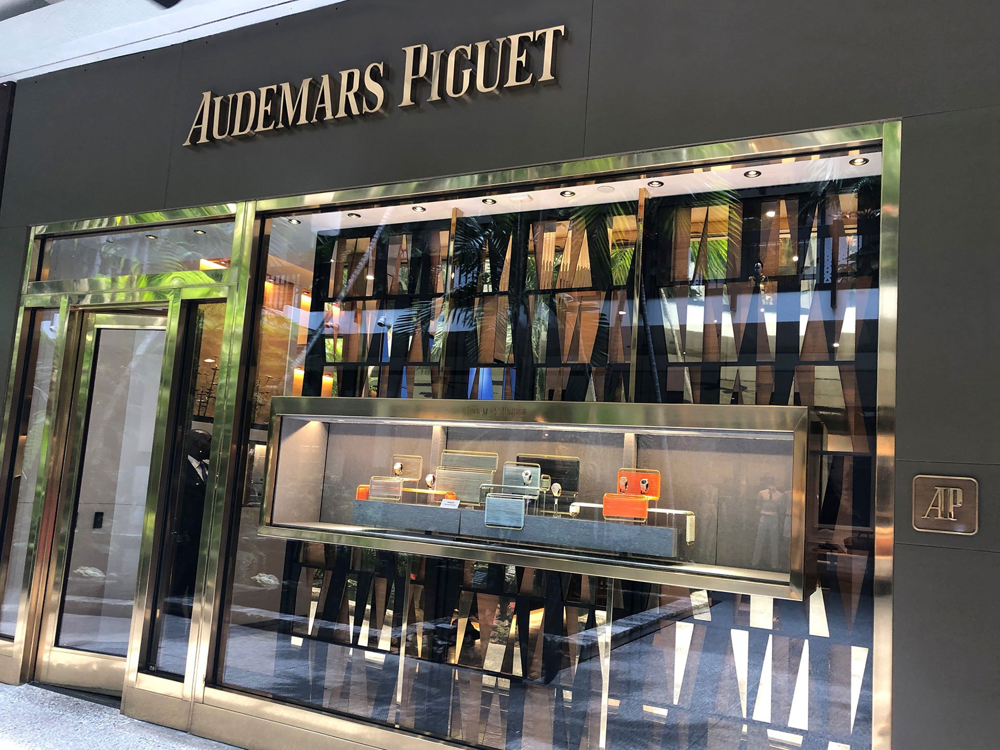 Audemars Piguet Miami Boutique: Luxury Watches in Bal Harbour