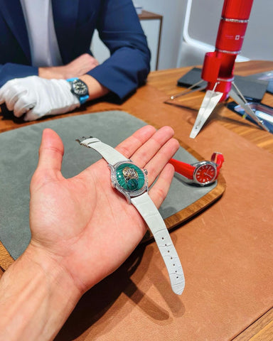 How to Secure a Patek Philippe Watch at Retail Price: A Step-by-Step Guide