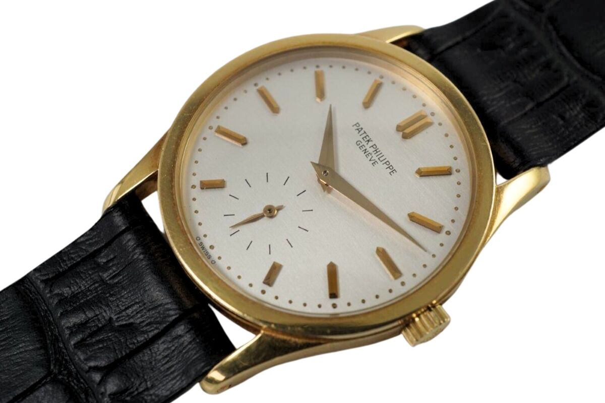 Buy Patek Philippe 3796 – Iconic Design & Craftsmanship in Every Detail